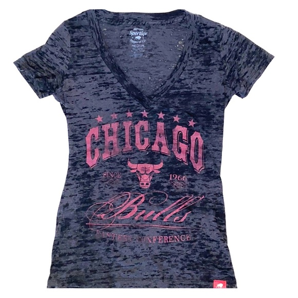sportiqe apparel Tops - V neck Chicago bulls shirt